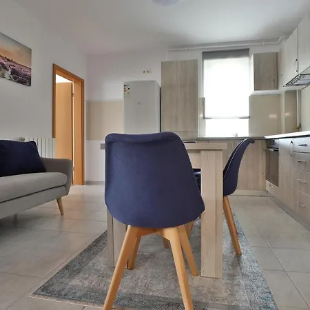 Ada Homes E6 Apartment