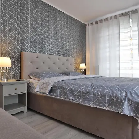 Apartment Ada Homes E6